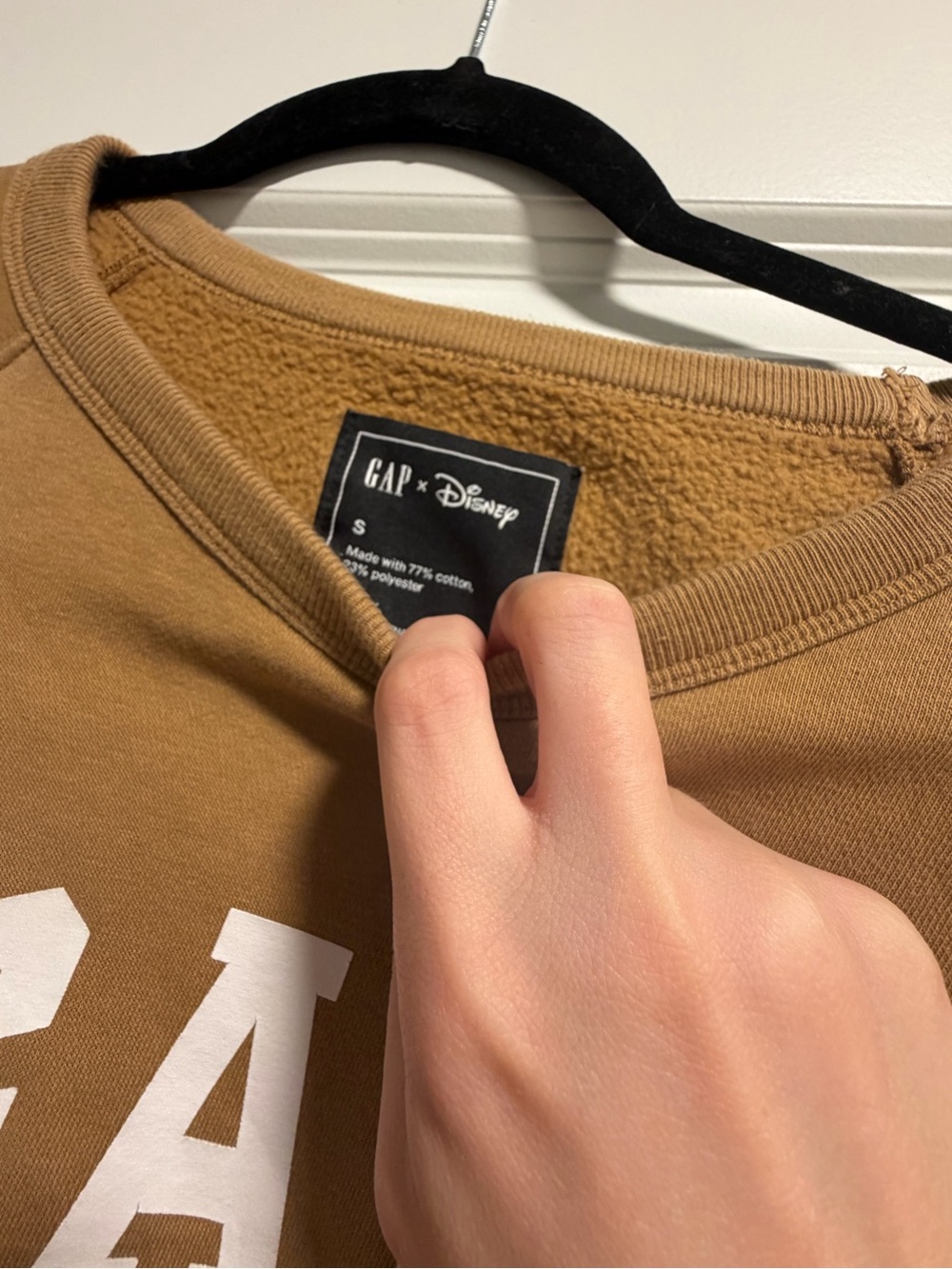 Disney x GAP Mickey Crewneck Sweater - Camel Brown - Picture 4 of 4